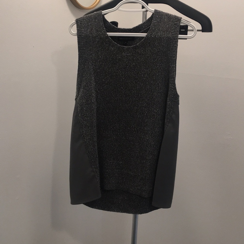 Grey sweater vest. Banana republic